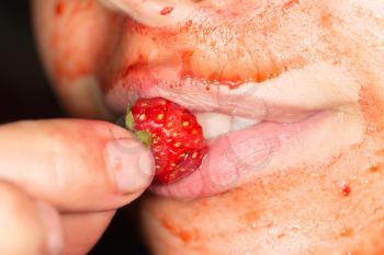 Strawberries in the face in a spa