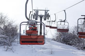 lift to the ski resort