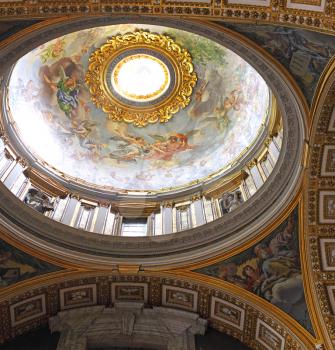 St. Peter's Basilica, St. Peter's Square, Vatican City. Indoor interior.