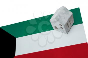 Small house on a flag - Living or migrating to Kuwait