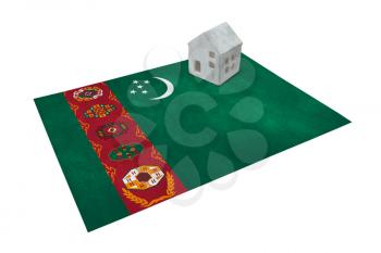 Small house on a flag - Living or migrating to Turkmenistan
