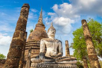 Wat Sa Si temple in Sukhothai historical park, Thailand in a summer day