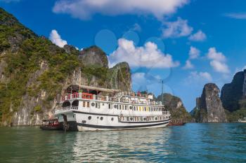 World natural heritage Halong bay, Vietnam in a summer day