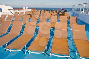 outdoor relaxation area on stern of cruise liner