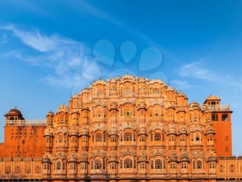 Famouse Rajasthan landmark - Hawa Mahal palace (Palace of the Winds), Jaipur, Rajasthan