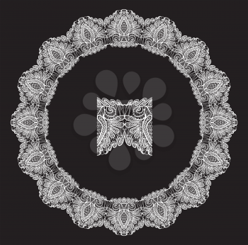 Round Frame - floral lace ornament - white on black background