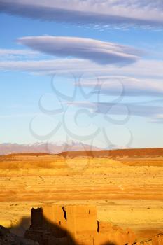 hill africa in morocco the old contruction       and   historical village