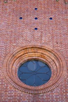 optical sumirago varese rose window church  italy the old wall terrace bell tower 