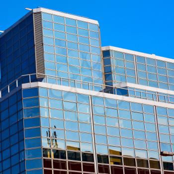 windows in the city of london home and office   skyscraper  building