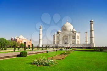 Taj Mahal, Agra, Uttar Pradesh, India