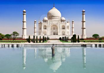 Taj Mahal, Agra, Uttar Pradesh, India