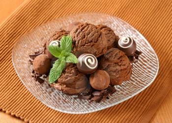 Scoops of chocolate ice cream and truffles