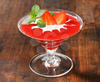 Chilled strawberry puree in cocktail glass