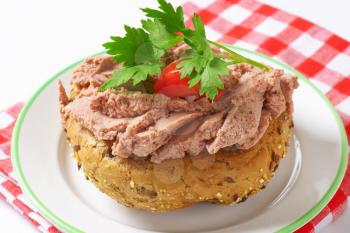 fresh bulkie roll with pate