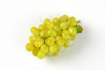 bunch of white table grapes