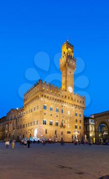 Palazzo Vecchio overlooking Piazza della Signoria, Florence, Italy