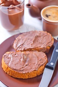 bread with chocolate cream