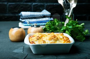 baked cauliflower with eggs in the bowl