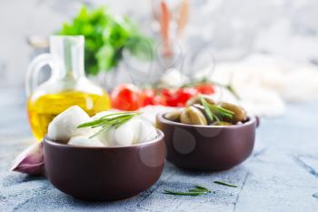 ingredients for caprese salad on a table