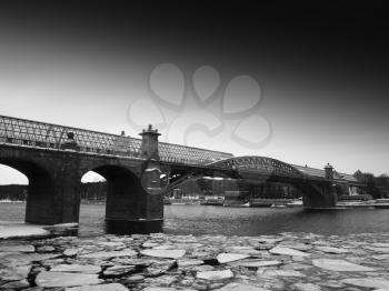 Diagonal black and white Moscow winter bridge background hd