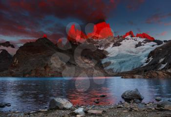 Laguna de Los Tres and mount Fitz Roy, Dramatical sunrise, Patagonia, Argentina