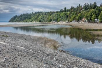 A view of the shoreline at low tide in Des Moines, Washington.