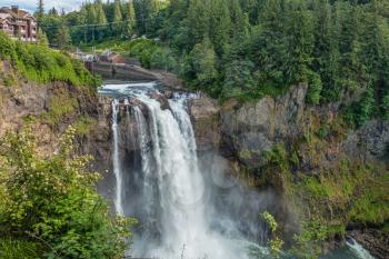 A view of magnificant Snoqualmie Falls.