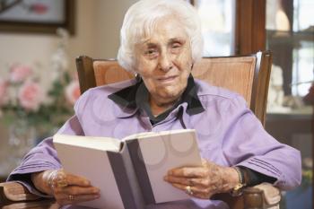 Royalty Free Photo of a Woman Reading