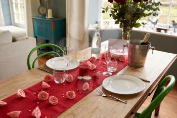 Table Setting For Romantic Valentines Day Meal