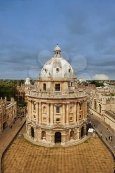 Educational building in a city, Radcliffe Camera, Oxford University, Oxford, Oxfordshire, England