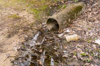 Sewage drainage system with polluted water