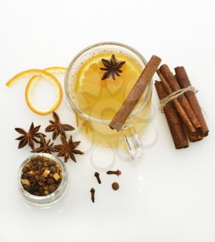Hot Apple Cider With Spices
