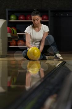 Bowling Problem At The Bowling Alley