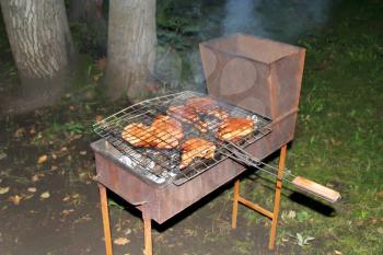 Image of barbecue on lattice