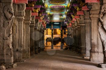 Passage in Sri Minakshi Temple, Madurai, Tamil Nadu, India