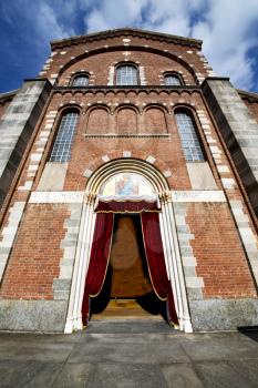  church  in  the    legnano  closed brick tower sidewalk italy  lombardy     old