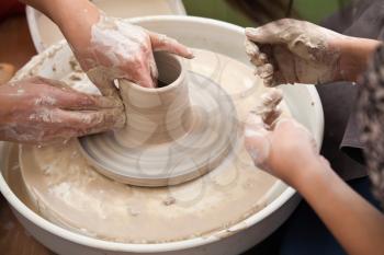 Pottery masterclass with throwing wheel