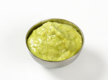 Bowl of avocado dipping sauce (guacamole)