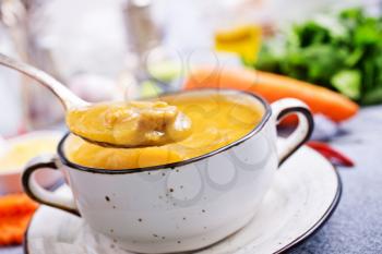 carrot soup in bowl, diet food, fresh soup