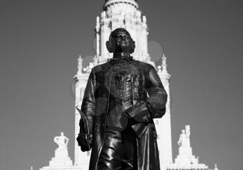 Statue of Lomonosov Russian scientist city background hd