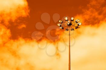 Horizontal right aligned street lamp background hd