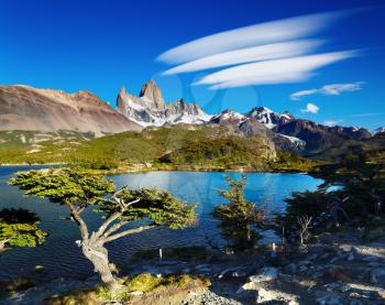 Laguna Capri and mount Fitz Roy, Los Glaciares National Park, Patagonia, Argentina
