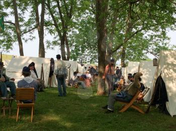 american civil war reenactment house with people